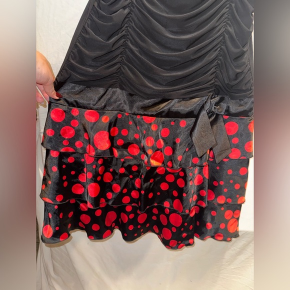 Taboo Black and Red Polka Dot Midi Dress - Picture 3 of 4